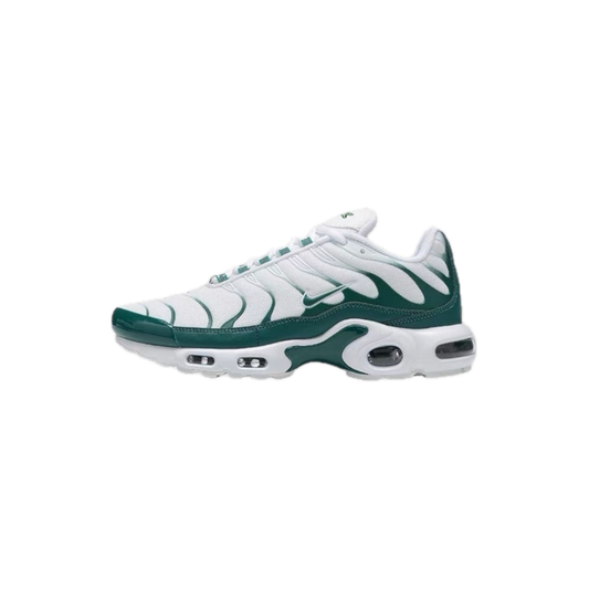 NIKE Air Max Plus white green